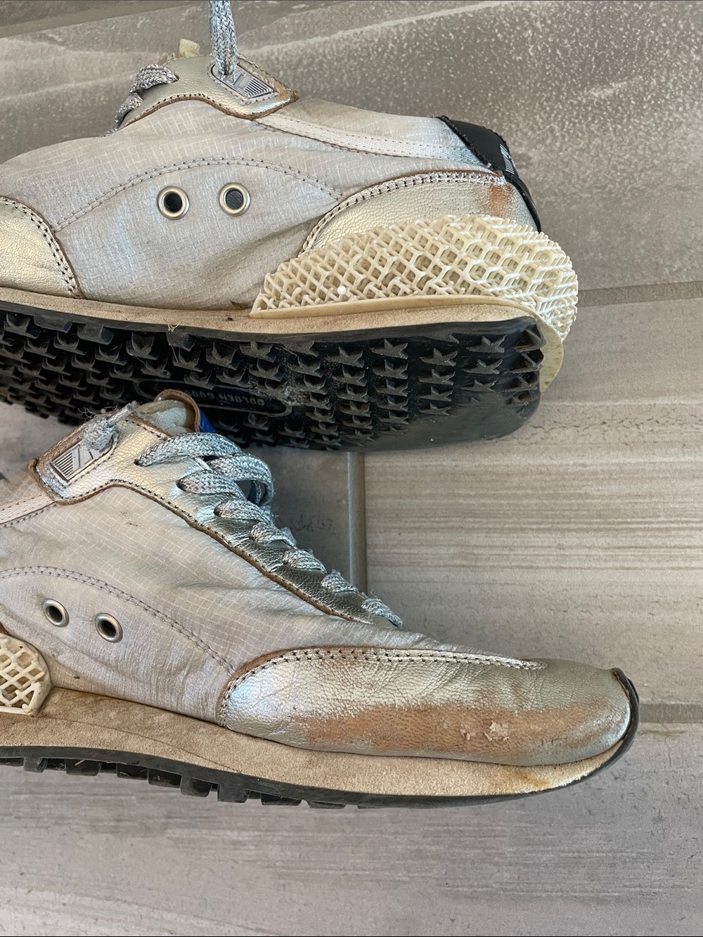 Golden Goose Marathon Silver Black Women’s 38 *FLAWS* - Picture 12 of 16